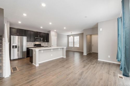 21945 Quincy Pl, Denver CO 80015 exterior