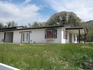 37010 Big Springs Dr, Caliente, CA 93518-2885