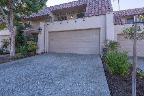 231 Casitas Bulevar, Los Gatos, CA 95032-1117