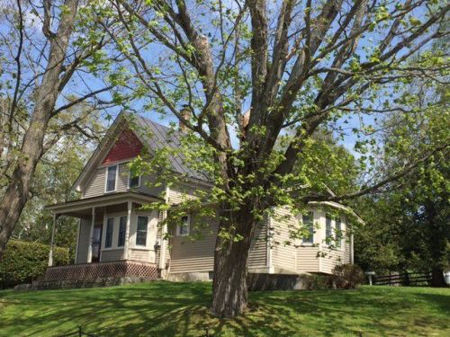 17 Cogswell St, Graniteville VT  05654-8034 exterior