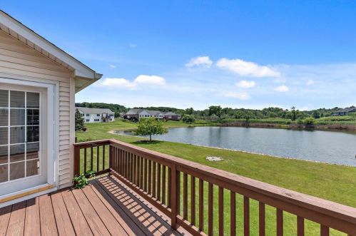 831 Shannon Dr, Crown Point IN  46307-8999 exterior