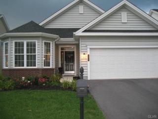 5416 Loyal Dr, Bethlehem, PA 18017-9479