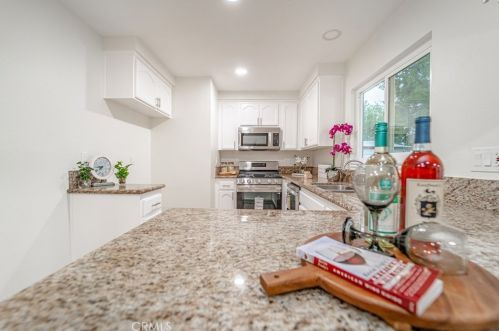 5443 Polo Ct, Riverside CA  92509-5351 exterior