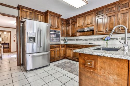 3614 Sandhill Dr, Conyers, GA 30094-3734