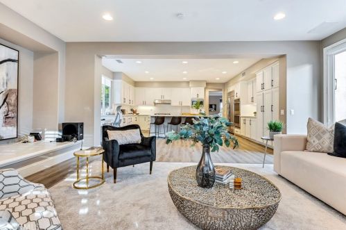 8208 Bailey Way, Anaheim CA  92808-2532 exterior
