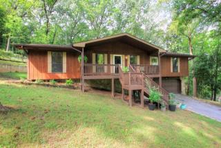 7731 Ridge Bay Dr, Hixson, TN 37343-1864
