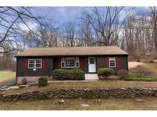 575 Maple Shade Rd, Middletown CT  06457-5146 exterior