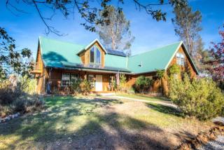 10311 Newfound Way, Redding, CA 96001-9302