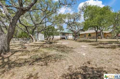 643 Guadalupe Dr, Spring Branch TX 78070-5402 exterior