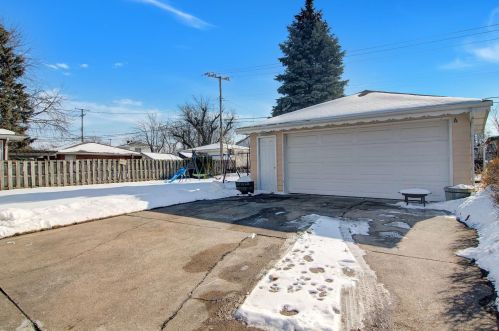 3144 Grand Blvd, Hammond IN  46322-1243 exterior