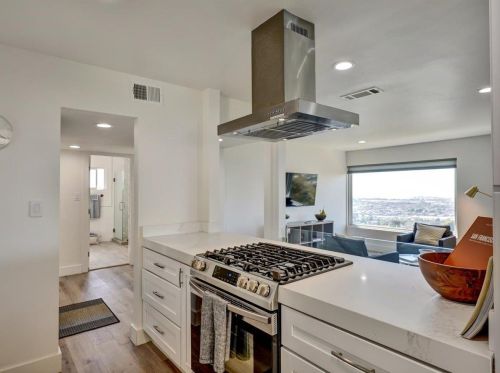 2441 Mira Vista Dr, Richmond CA  94530-1660 exterior