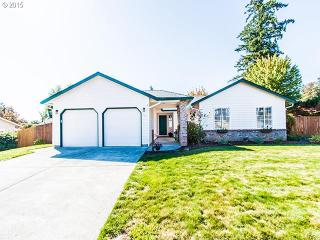 912 23rd Ave, Camas, WA 98607-9058