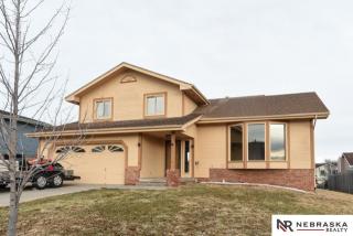 3314 Jessie Marie Dr, Bellevue, NE 68123-2388