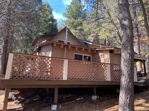 1283 Bear Springs Rd, Rimforest, CA 92378-0019