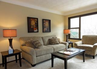 2246 7th St, Saint Paul MN  55109-2808 exterior