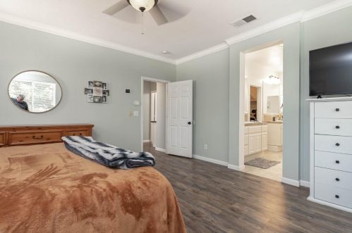 1483 Estrella Way, Turlock CA  95382-8633 exterior