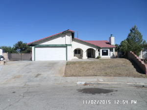 2339 Lyon Ave, Palmdale, CA 93550-7512