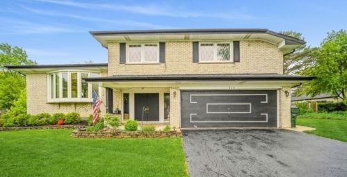 315 Maude Ave, Arlington Hts, IL 60004-3721