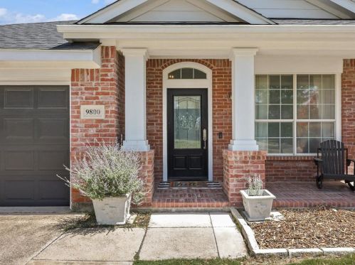 9800 Autumn Sage Dr, Fort Worth TX  76108-4812 exterior