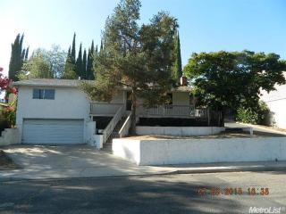 900 Maria Dr, Valley Home, CA 95361-2665