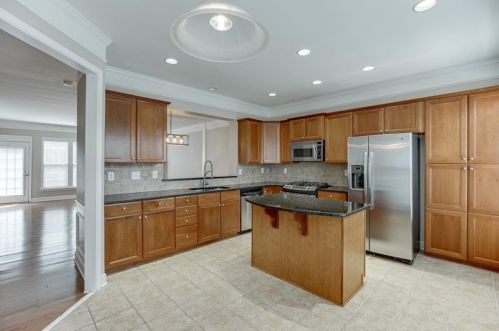 4961 Colchester Ct, Atlanta GA  30339-9002 exterior