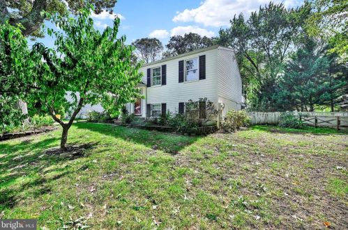 281 Berkeley Dr, Severna Park, MD 21146-1305