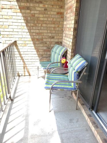 7233 Creekview Dr, Cincinnati OH 45247-3031 exterior