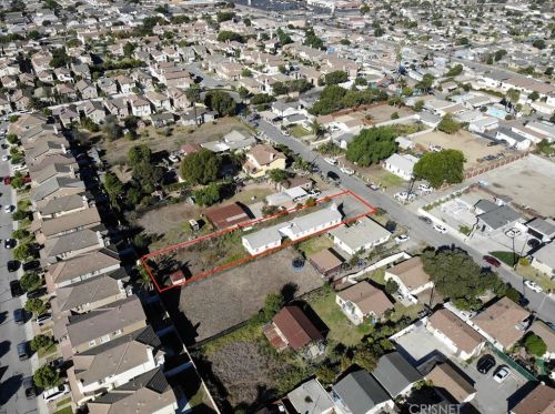 412 Howell Rd, Oxnard, CA 93033-8518
