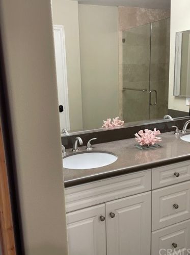 43 Spanish Lace, Irvine CA  92620-3411 exterior