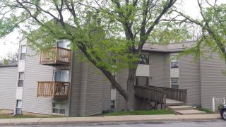 5711 Ridgecrest Dr, Peoria IL  61615-3005 exterior