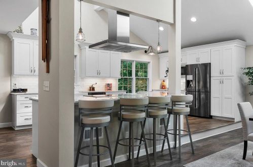 104 Cliff Ave, Lancaster PA  17602-4700 exterior