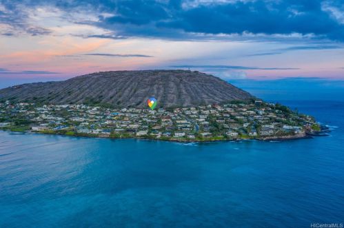 113 Lumahai St, Honolulu HI  96825-2101 exterior