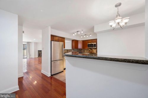 214 22nd St, Philadelphia PA 19132-1505 exterior