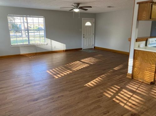 601 Chateau Woods Parkway Dr, Conroe TX  77385-9764 exterior