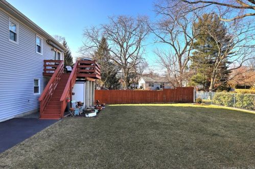 20 Kittery St, Milford, CT 06460-5508