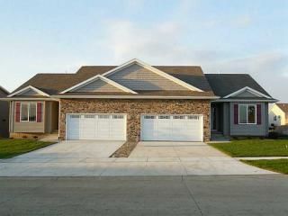 370 Bent Creek Dr, Midway, IA 52302-4832