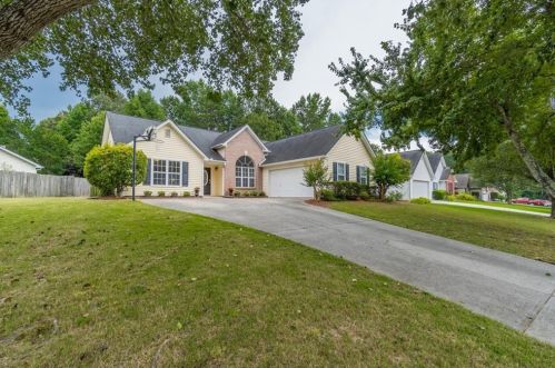 5065 Edinborough Pl, Buford, GA 30518-7814