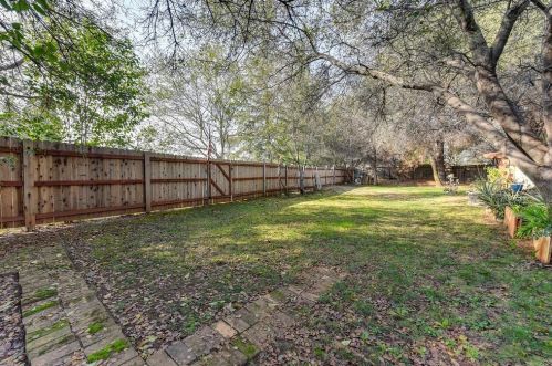 1014 Sibley St, Folsom, CA 95630-3221