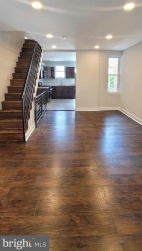 3750 Franklin St, Philadelphia, PA 19140-3237