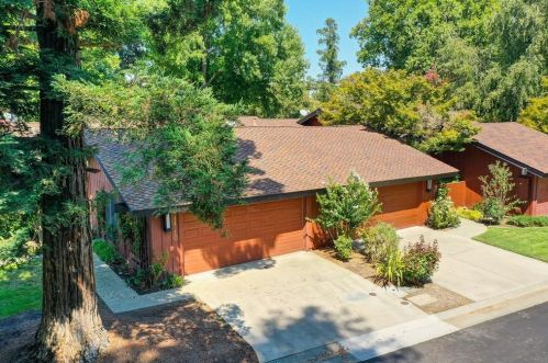 44710 Garden Ct, Davis, CA 95618-1002