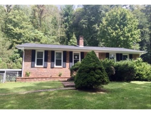 109 Rolling Hills Rd, Erwin, TN 37650-8902