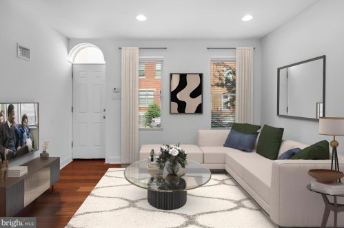 934 23rd St, Philadelphia, PA 19146-2539