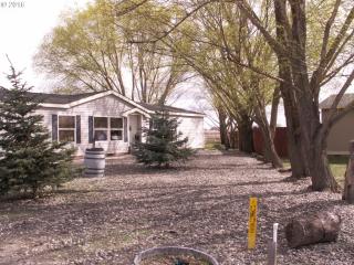 129 Pheasant Ct, Boardman, OR 97818-8053