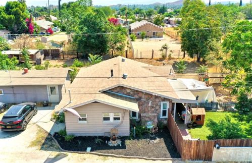 11261 Huguley Dr, Riverside, CA 92505-2609