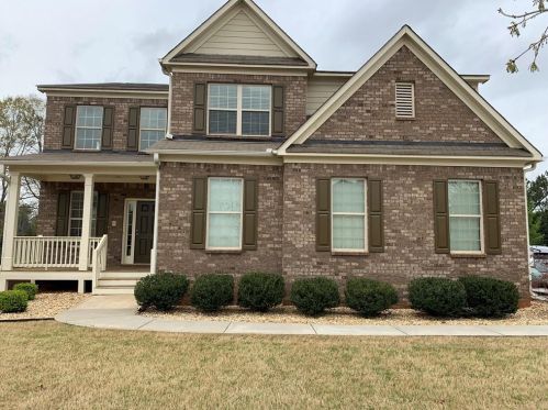 2064 Reflection Creek Dr, Conyers, GA 30013-7422