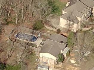 6465 Harbor Master Dr, Hixson TN  37343-3107 exterior