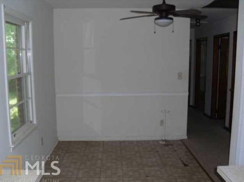 730 Thrasher Dr, Marietta, GA 30008-4078