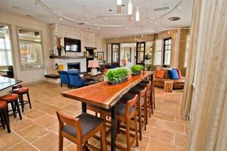 10800 Lakeline Blvd, Austin TX  78717-1112 exterior