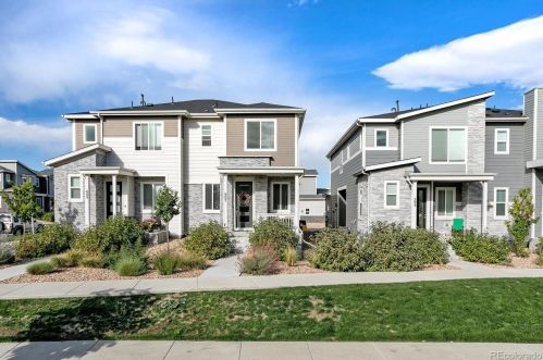 607 Richfield St, Denver CO  80017-2189 exterior
