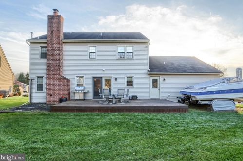 1531 Jefferson Ct, Lancaster PA  17602-1253 exterior